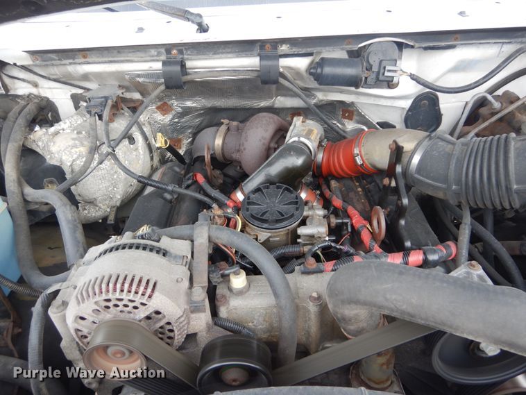 image for item JF9996 1997 Ford F450 Super Duty  flatbed truck