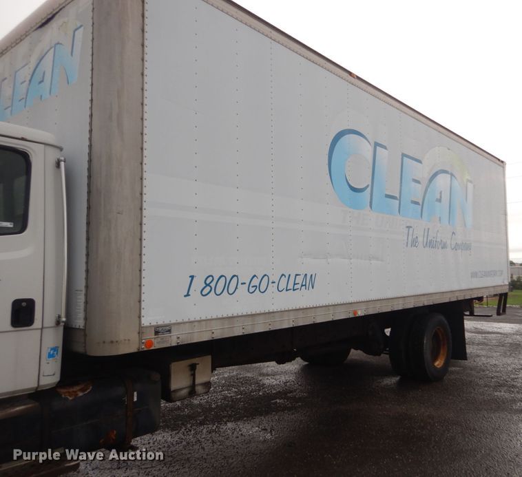 image for item JG9007 2001 Freightliner FL80  box truck