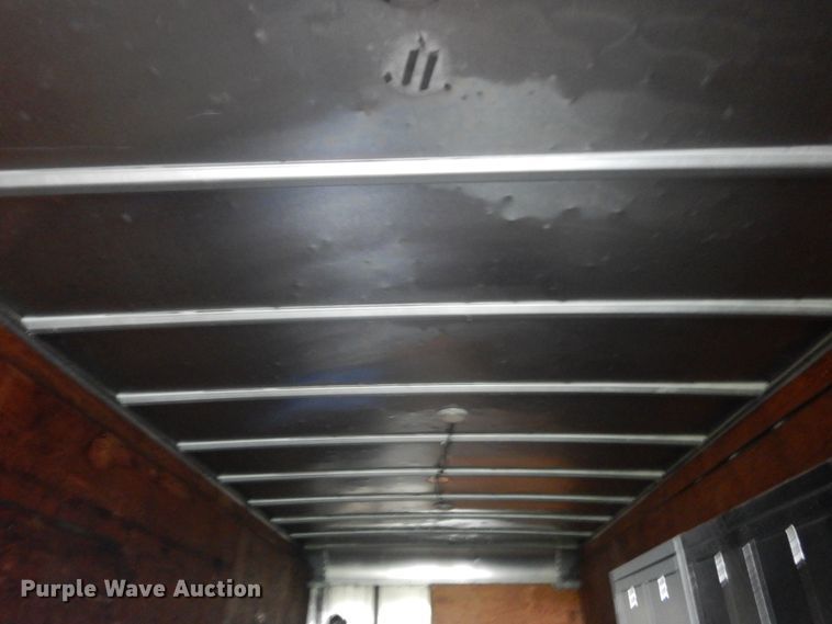 image for item JG9007 2001 Freightliner FL80  box truck