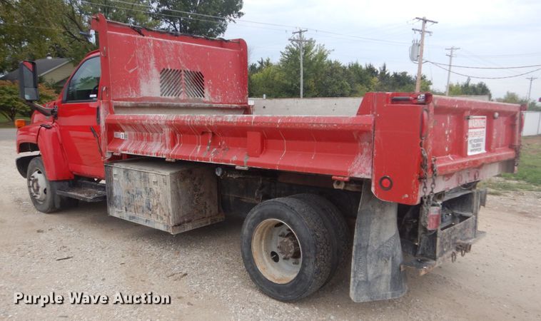 image for item JG9011 2003 GMC C4500  dump truck