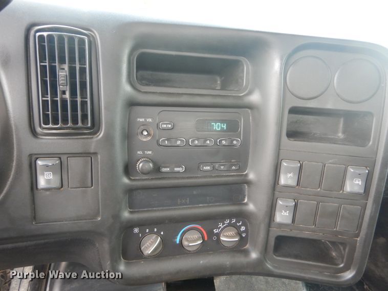 image for item JG9011 2003 GMC C4500  dump truck