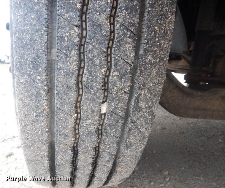 image for item JG9011 2003 GMC C4500  dump truck