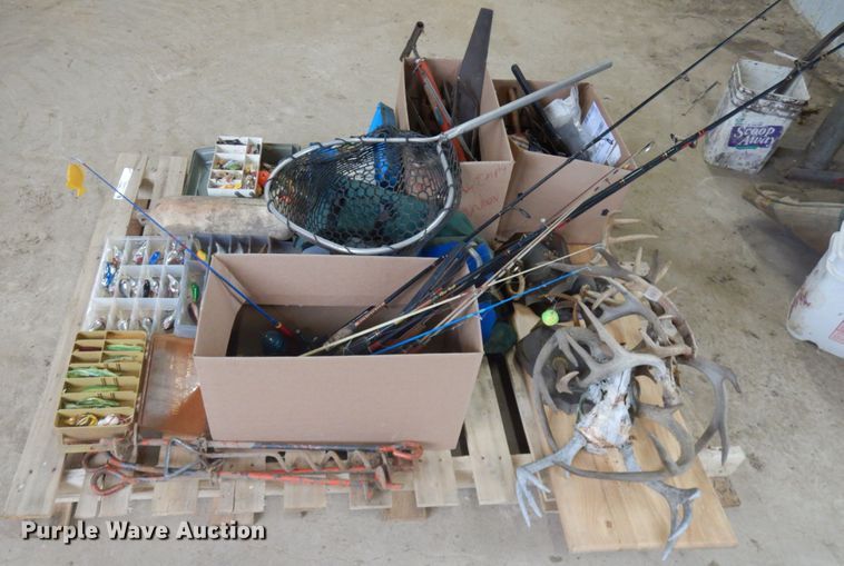 image for item JQ9353 Sporting goods