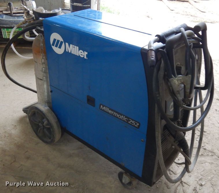 image for item JQ9354 Miller Millermatic 252  welder