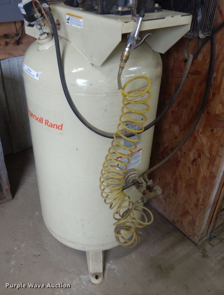 image for item JQ9358 Ingersoll Rand  air compressor