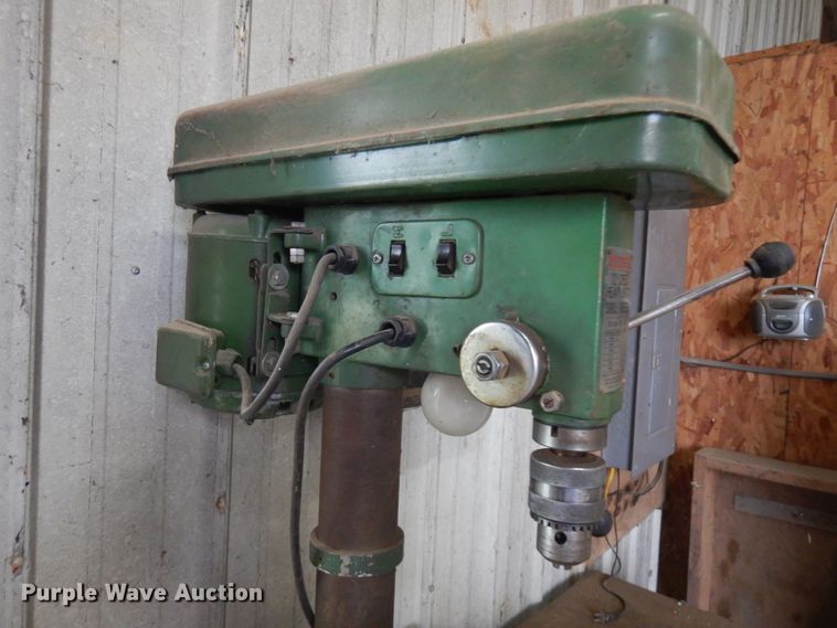 image for item JQ9359 Central Machinery 933  drill press