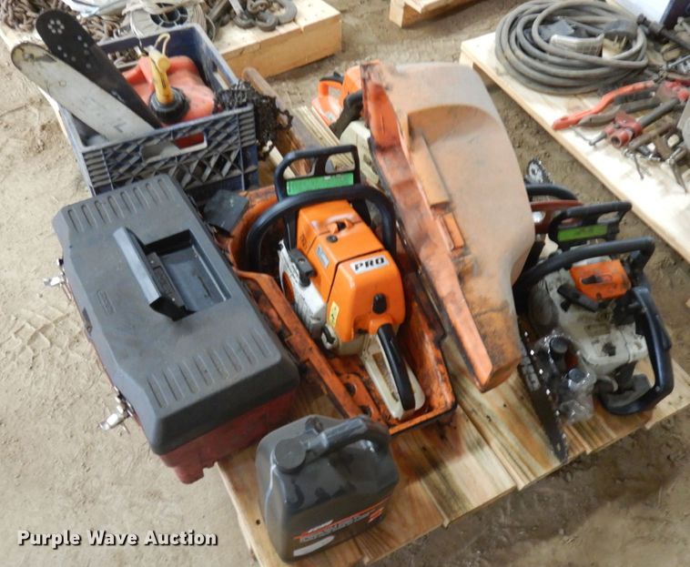 image for item JQ9360 (4) chainsaws