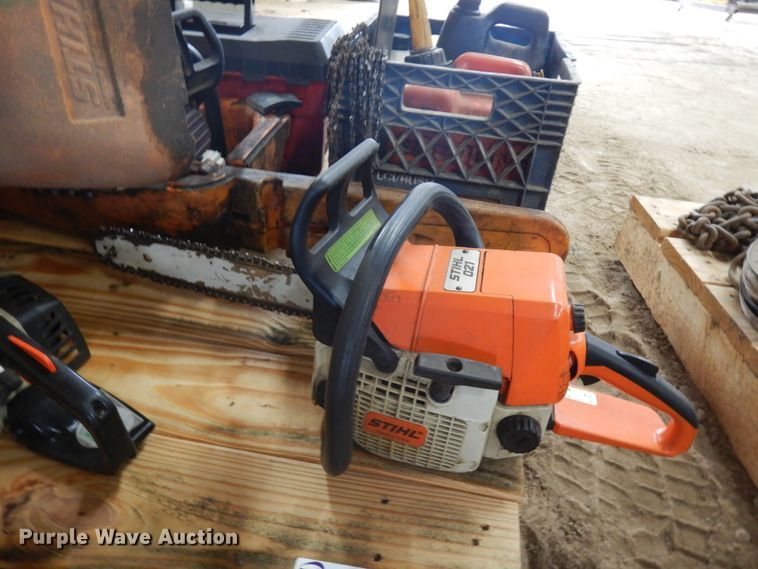 image for item JQ9360 (4) chainsaws