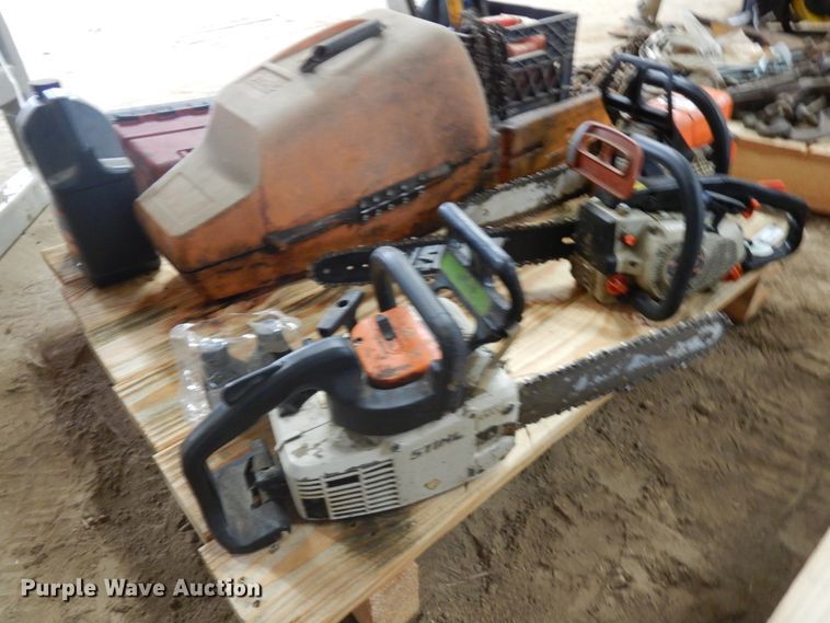 image for item JQ9360 (4) chainsaws