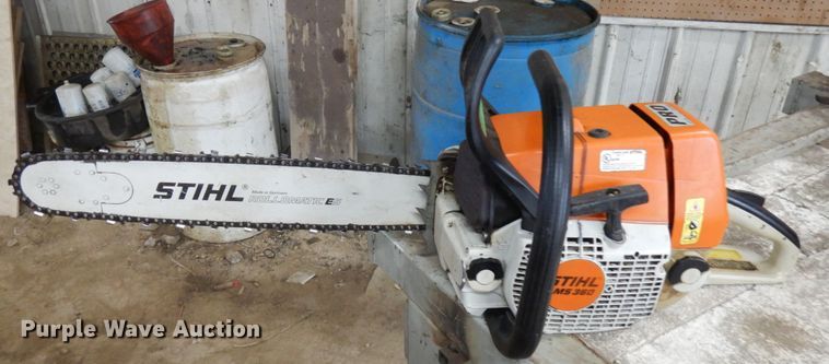 image for item JQ9360 (4) chainsaws