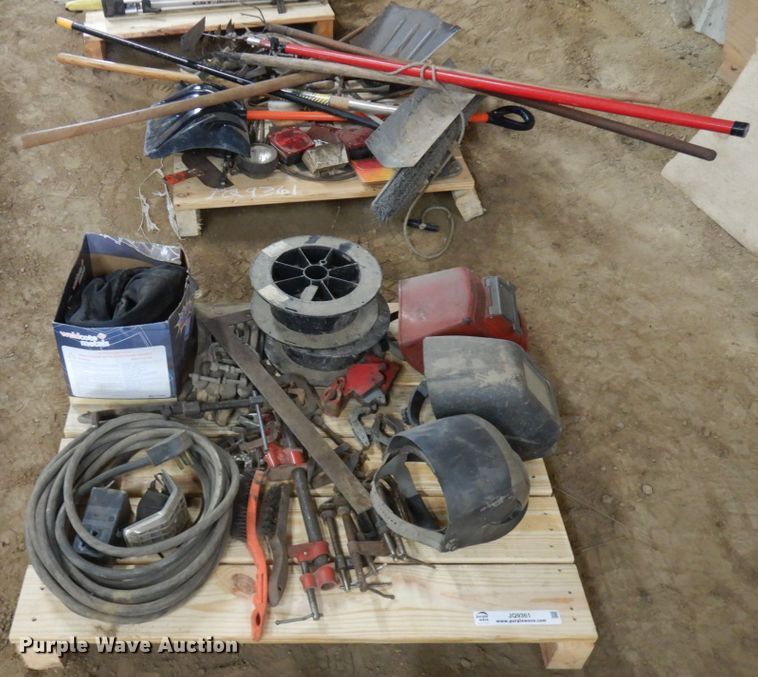 image for item JQ9361 Tools