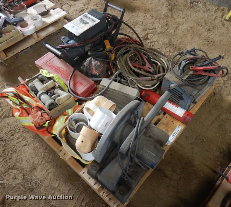 image for item JQ9364 Tools