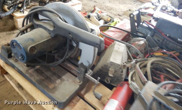 image for item JQ9364 Tools