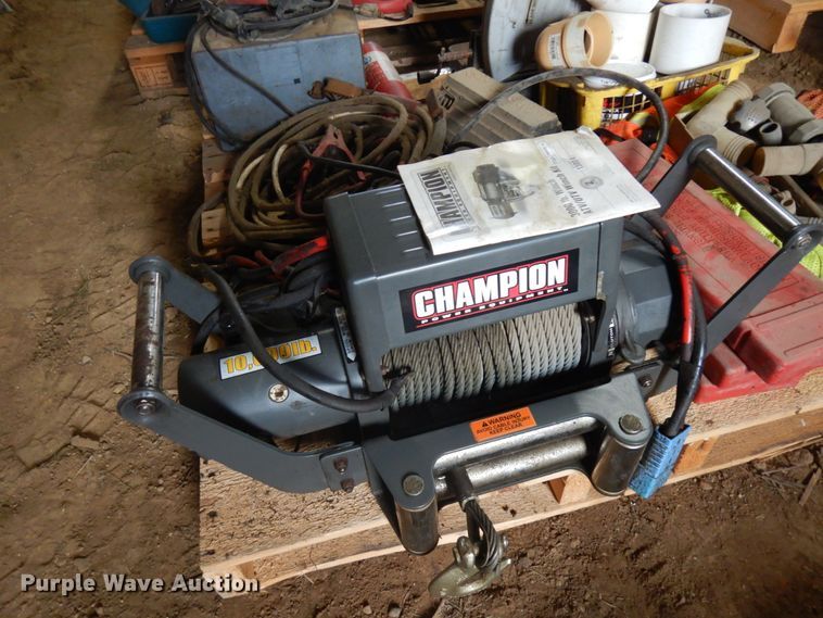 image for item JQ9364 Tools