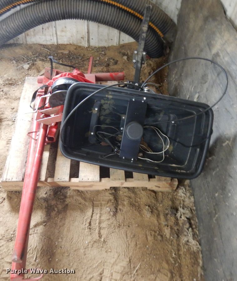 image for item JQ9365 Tools