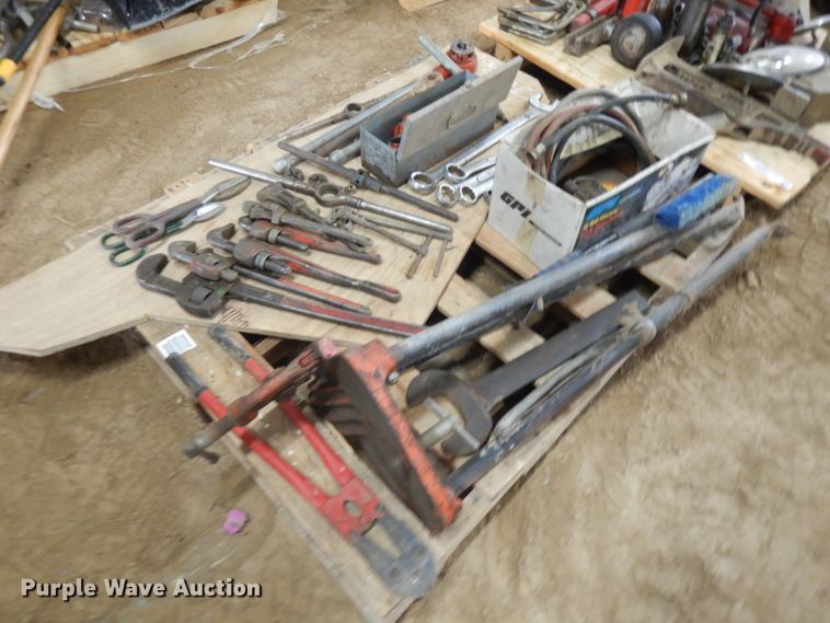 image for item JQ9368 Tools