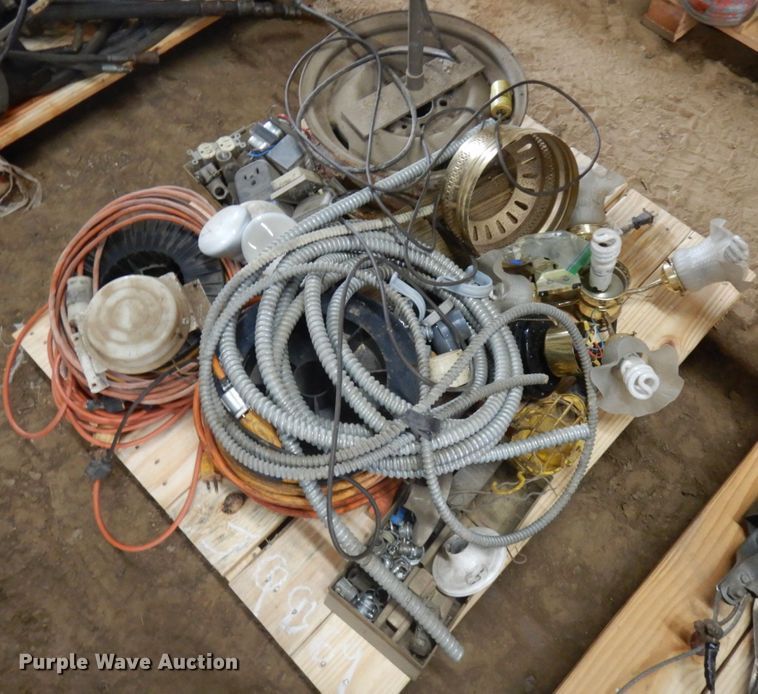 image for item JQ9369 Tools