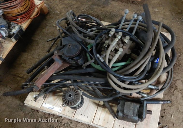 image for item JQ9370 Tools