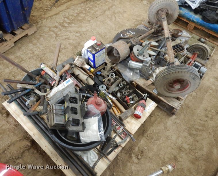 image for item JQ9373 Tools