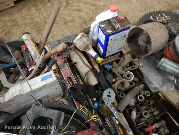 image for item JQ9373 Tools