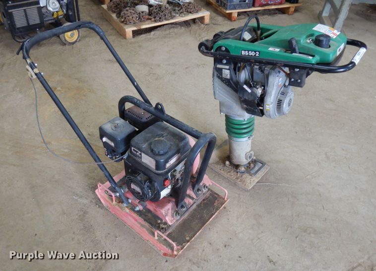 image for item JQ9376 (2) plate compactors