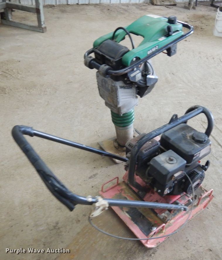 image for item JQ9376 (2) plate compactors