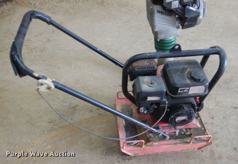 image for item JQ9376 (2) plate compactors