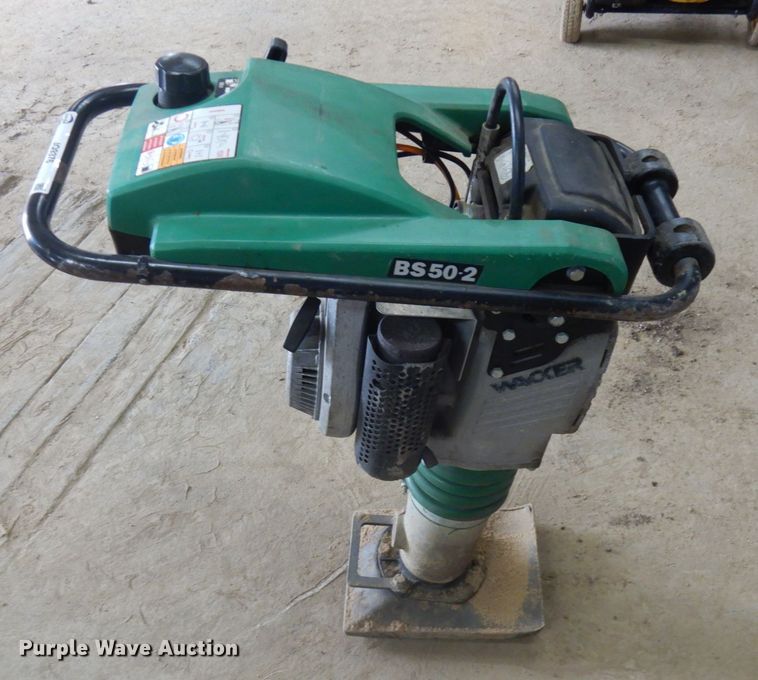 image for item JQ9376 (2) plate compactors