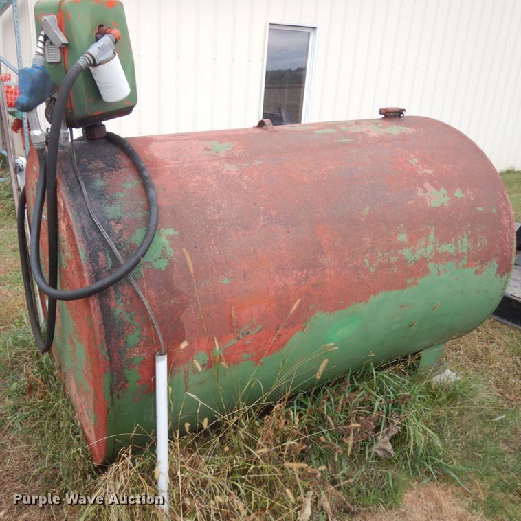 image for item JQ9386 Fuel tank