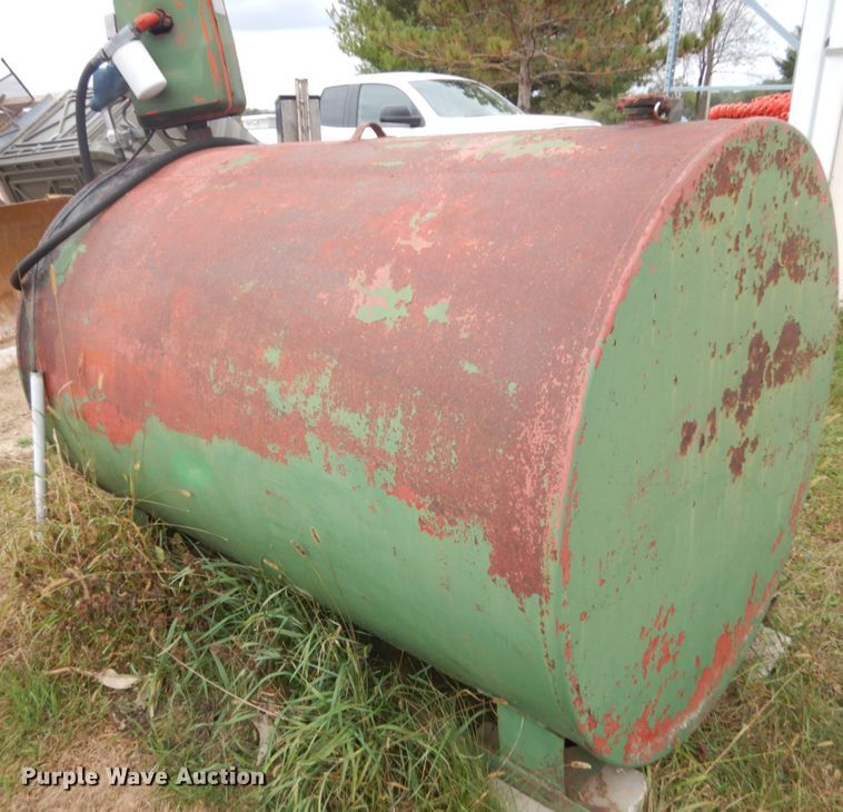 image for item JQ9386 Fuel tank