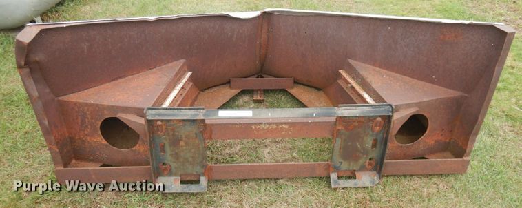 image for item JQ9389 80" W skid steer V-plow