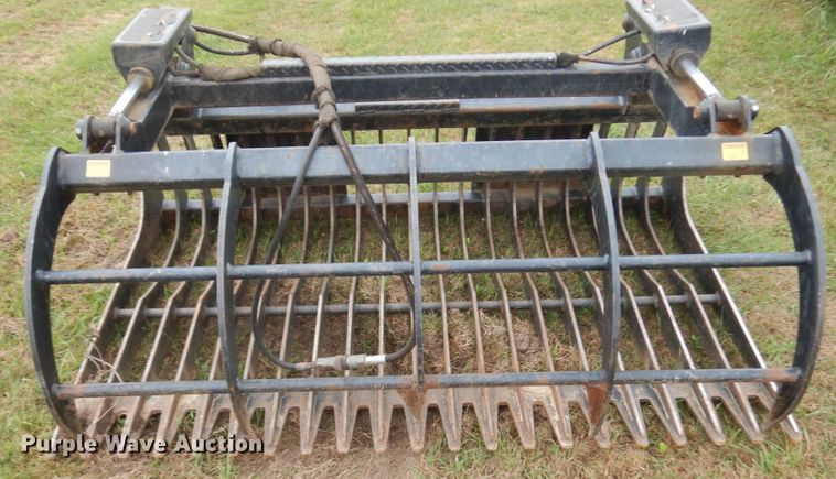 image for item JQ9390 Notch  68GRB 68"W skid steer grapple