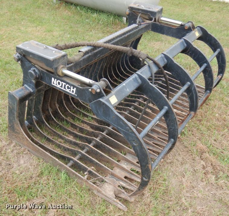 image for item JQ9390 Notch  68GRB 68"W skid steer grapple