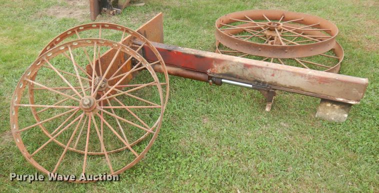 image for item JQ9393 Skid steer log splitter