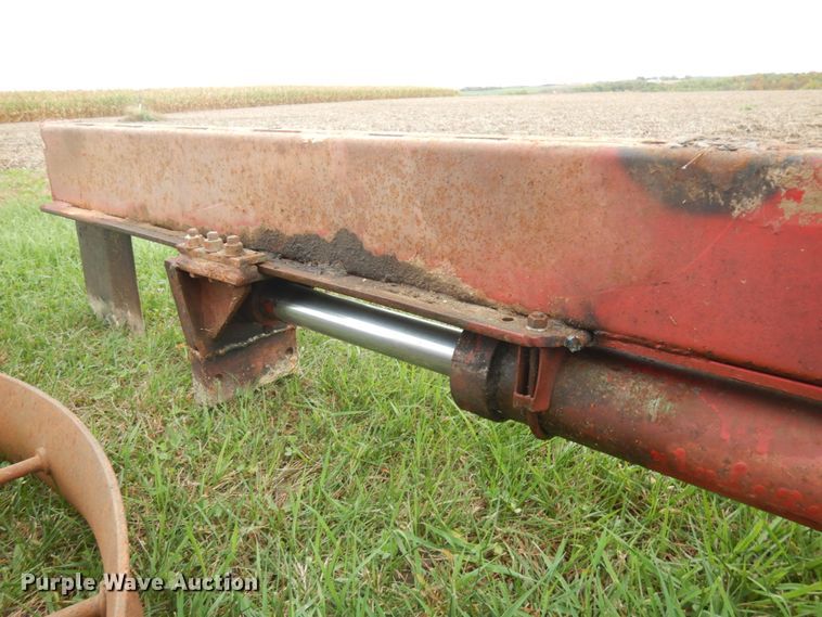 image for item JQ9393 Skid steer log splitter