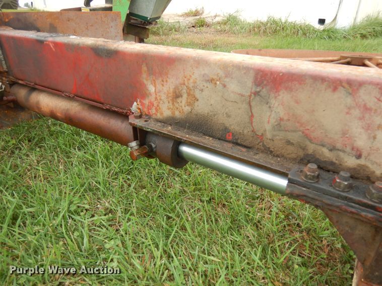 image for item JQ9393 Skid steer log splitter