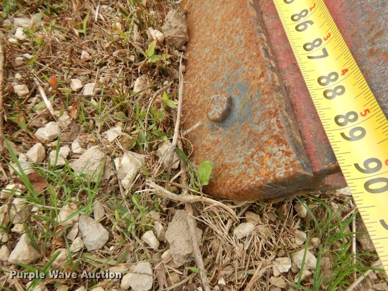 image for item JQ9395 90"W skid steer snow plow