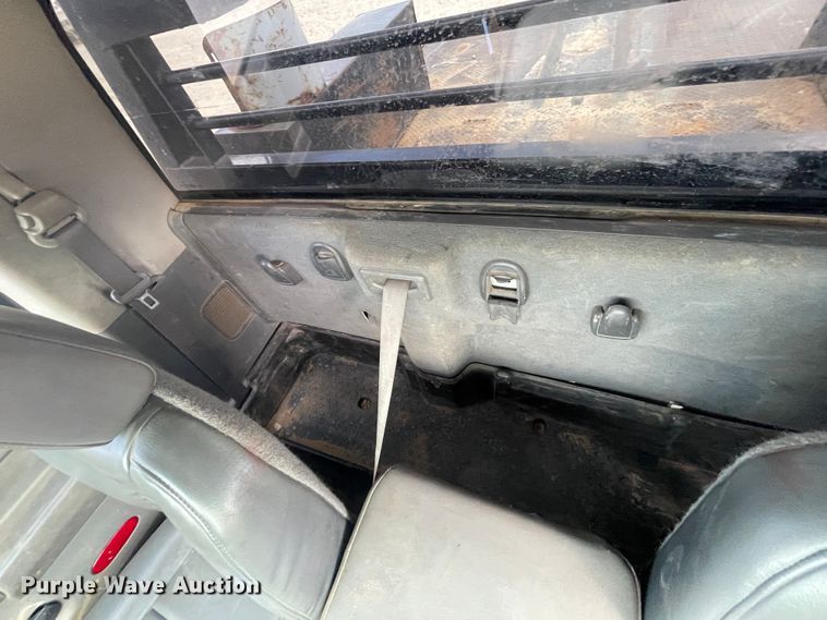 image for item JQ9404 2008 Sterling Bullet  flatbed truck