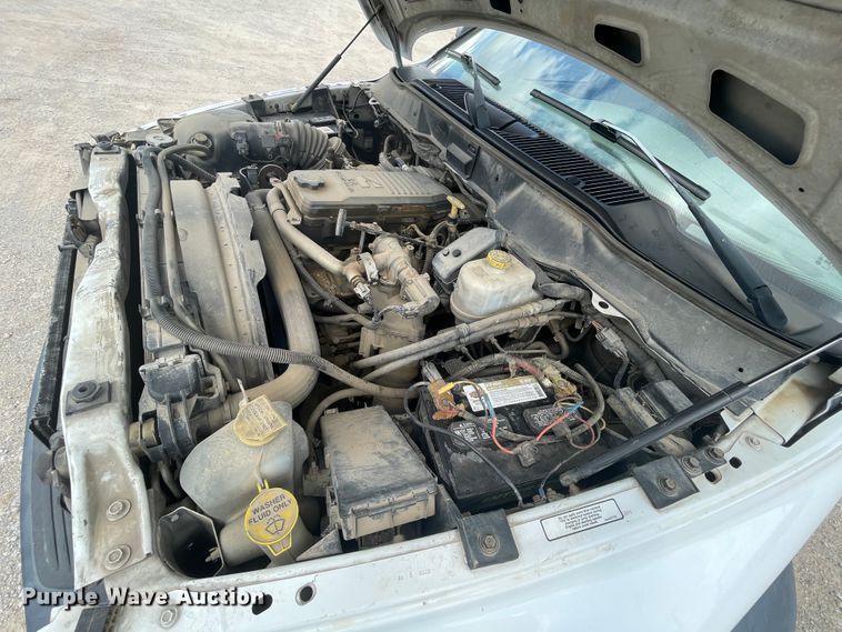 image for item JQ9404 2008 Sterling Bullet  flatbed truck