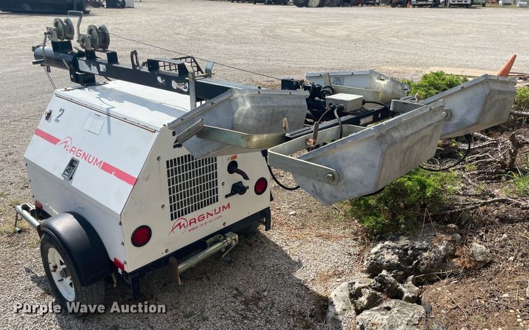 image for item JQ9406 Magnum MLT4060MMH  light plant