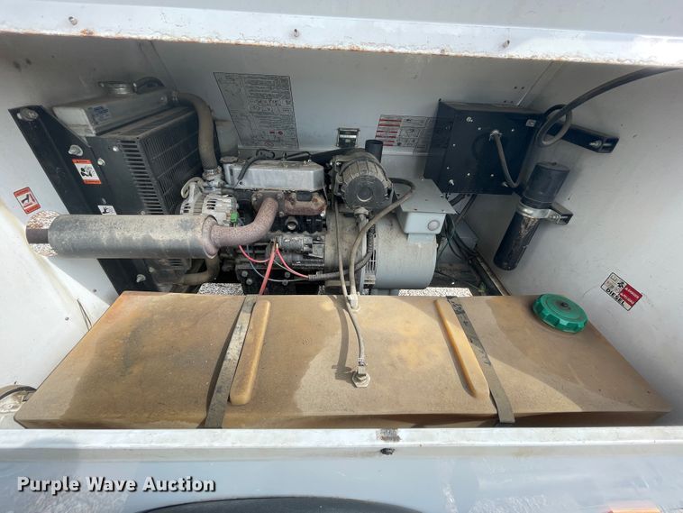 image for item JQ9406 Magnum MLT4060MMH  light plant