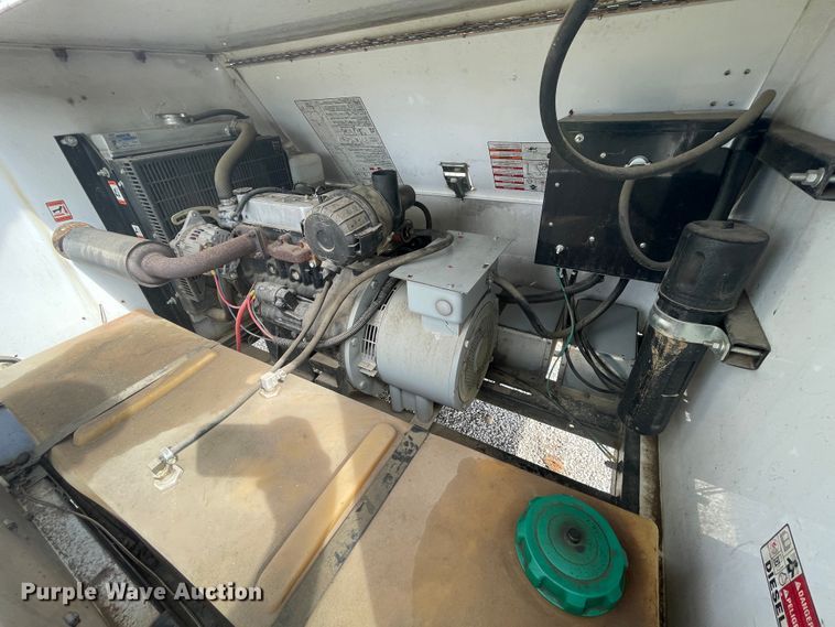 image for item JQ9406 Magnum MLT4060MMH  light plant