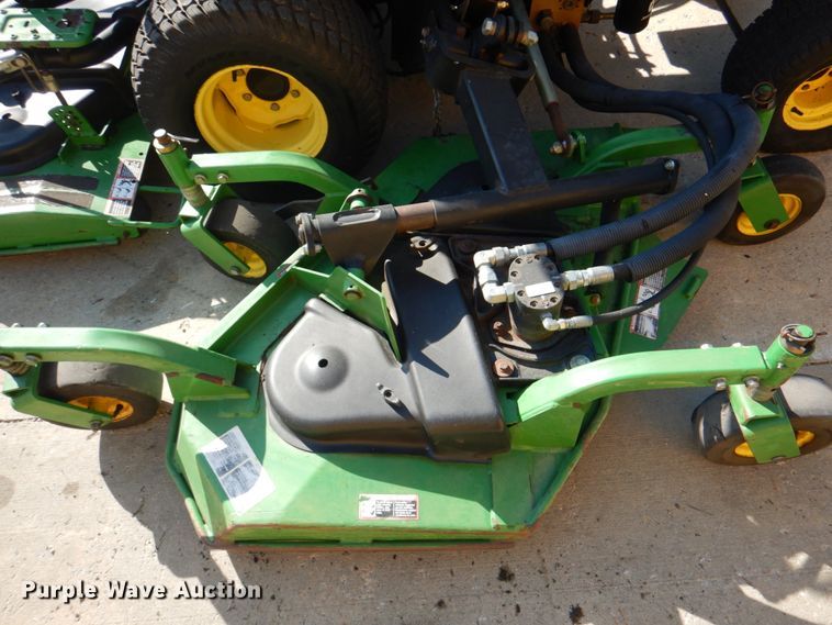 image for item JS9173 John Deere 1600  lawn mower