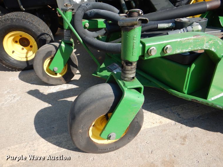 image for item JS9173 John Deere 1600  lawn mower