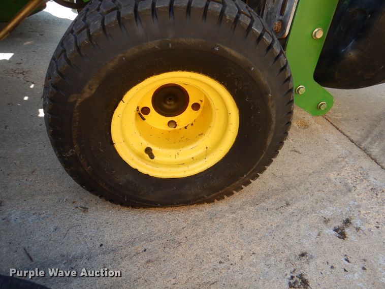 image for item JS9173 John Deere 1600  lawn mower