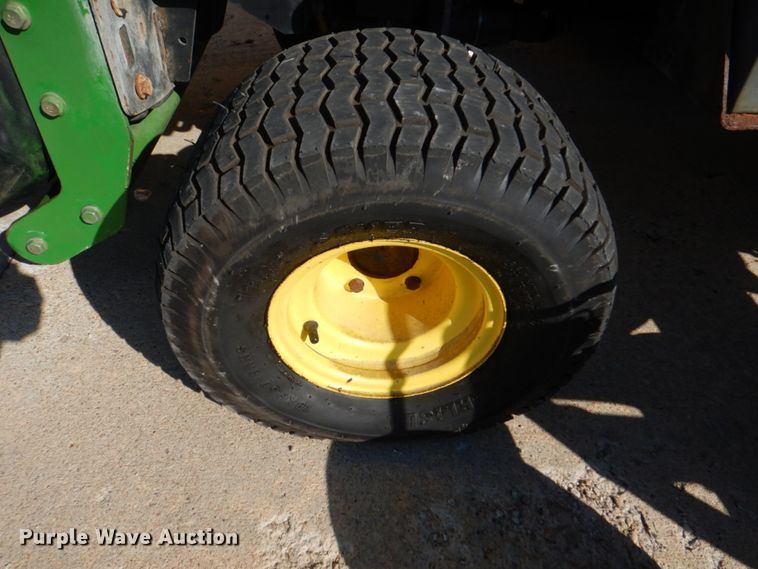 image for item JS9173 John Deere 1600  lawn mower