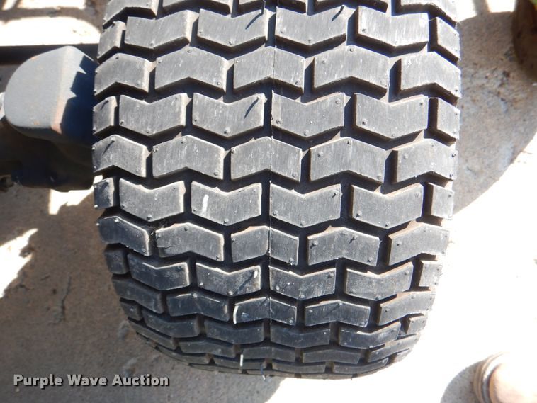 image for item JS9173 John Deere 1600  lawn mower