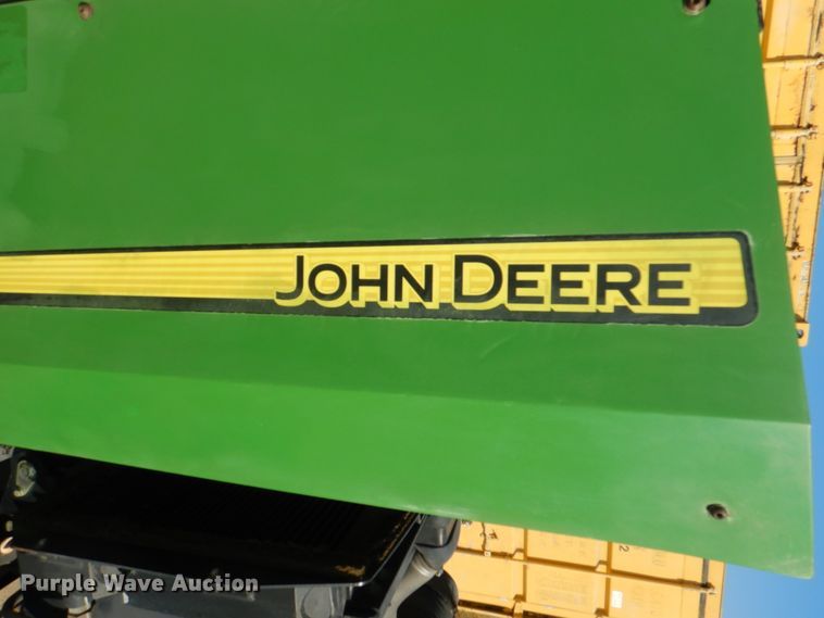 image for item JS9173 John Deere 1600  lawn mower