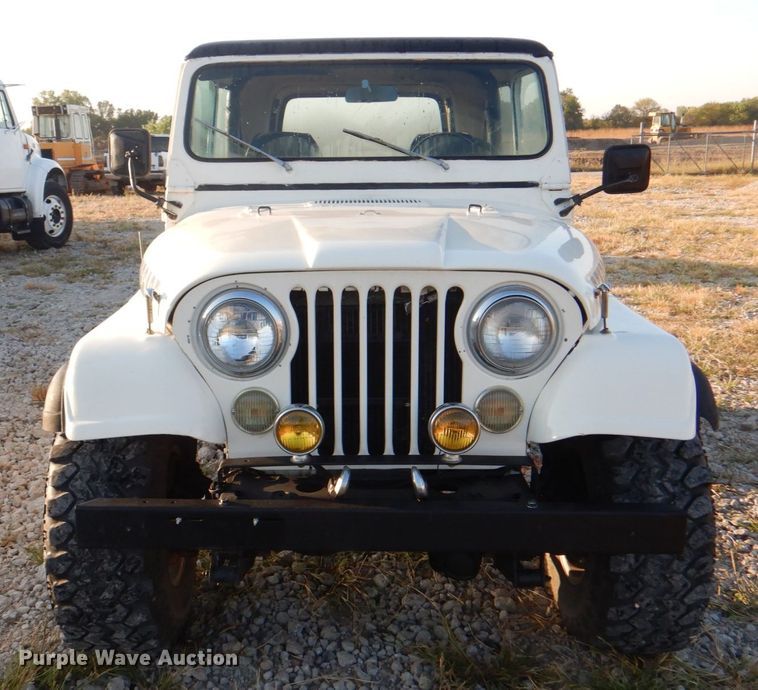 image for item JS9176 1978 Jeep CJ7  SUV