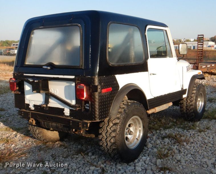 image for item JS9176 1978 Jeep CJ7  SUV